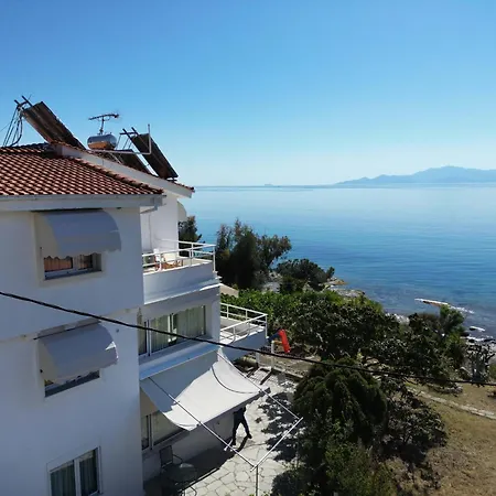 Just On The Sea 2 Villa *
